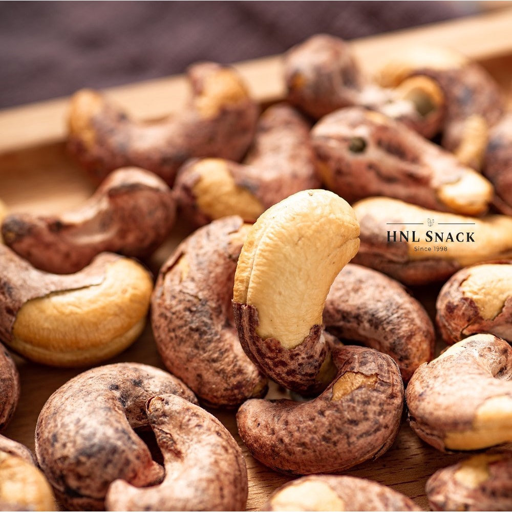 Vietnam Roasted Cashew Nut with skin | Kacang Gajus Panggang (Kulit)